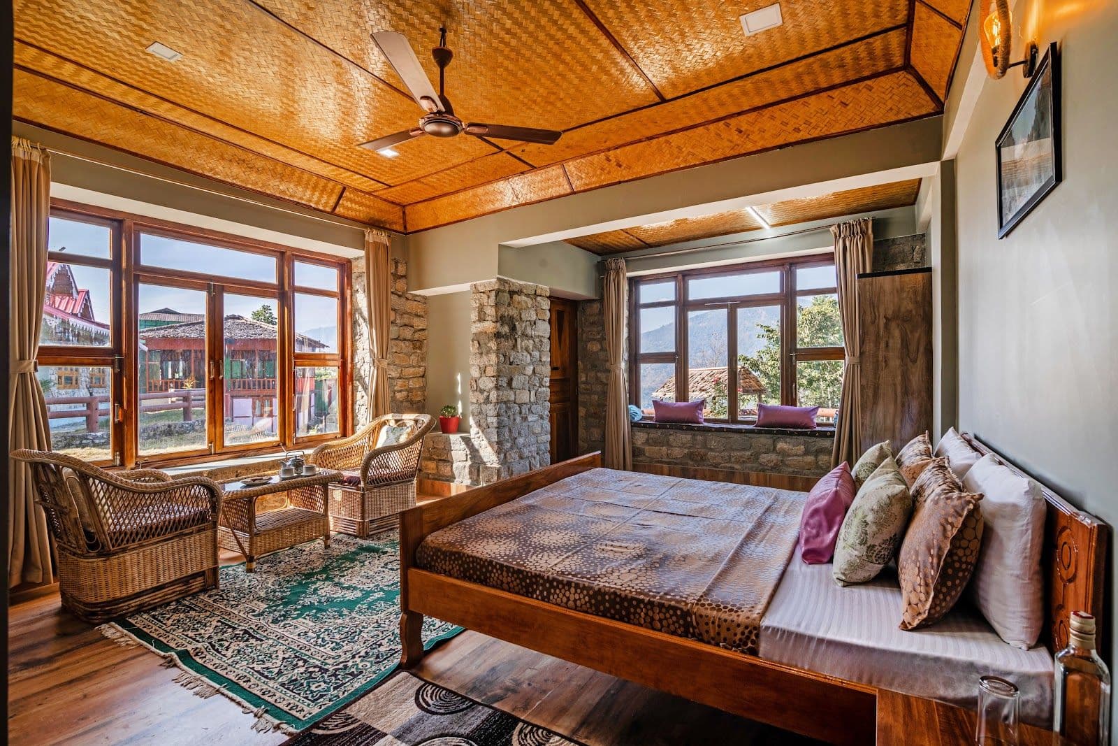 Kanchenjunga View Cottages w/ Glass Sunroom in Silk Route 2