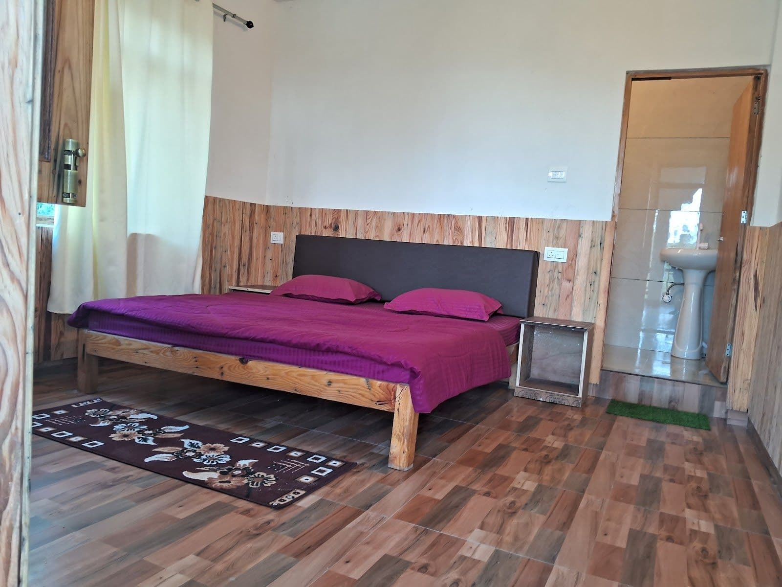 Cave-Adjacent Homestay w/ Home Meals, Uttarakhand in Patal Bhuvaneshwar, Uttarakhand 2