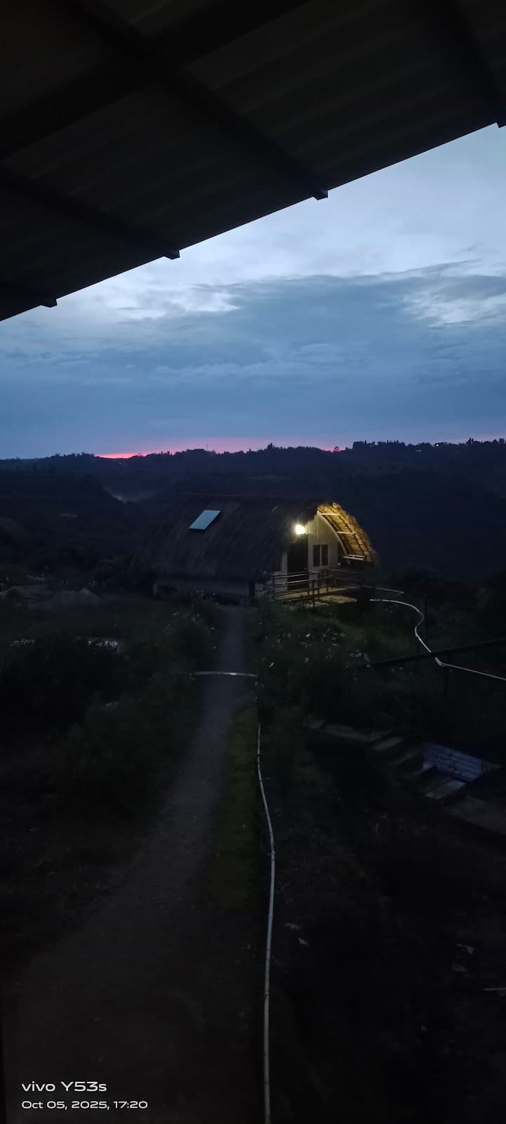 Authentic Himalayan Eco-Cottage photo