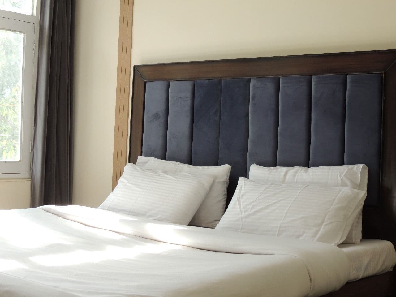 Sunny Homestay w/ Rooftop Views & Meals, Ladakh in Skardu, Ladakh 2