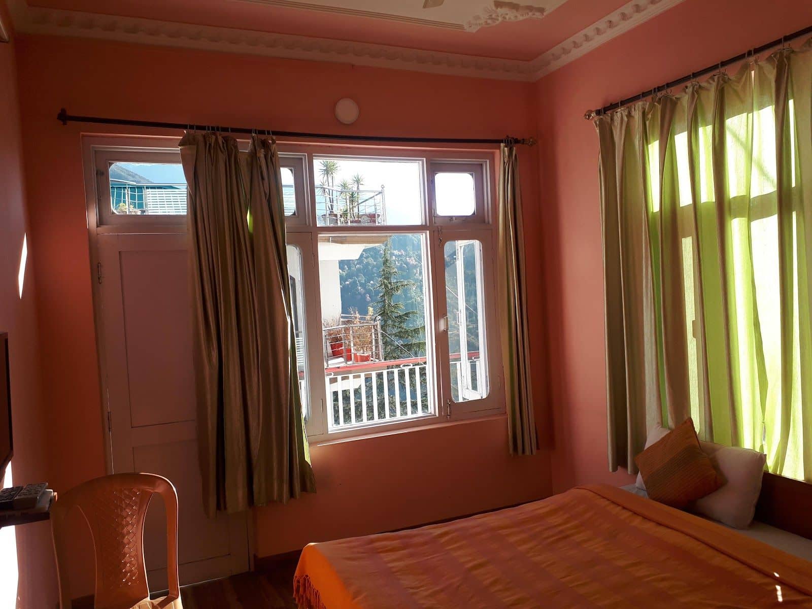 Mountain View Guesthouse w/ Warm Water, HP - Dharamshala, HP