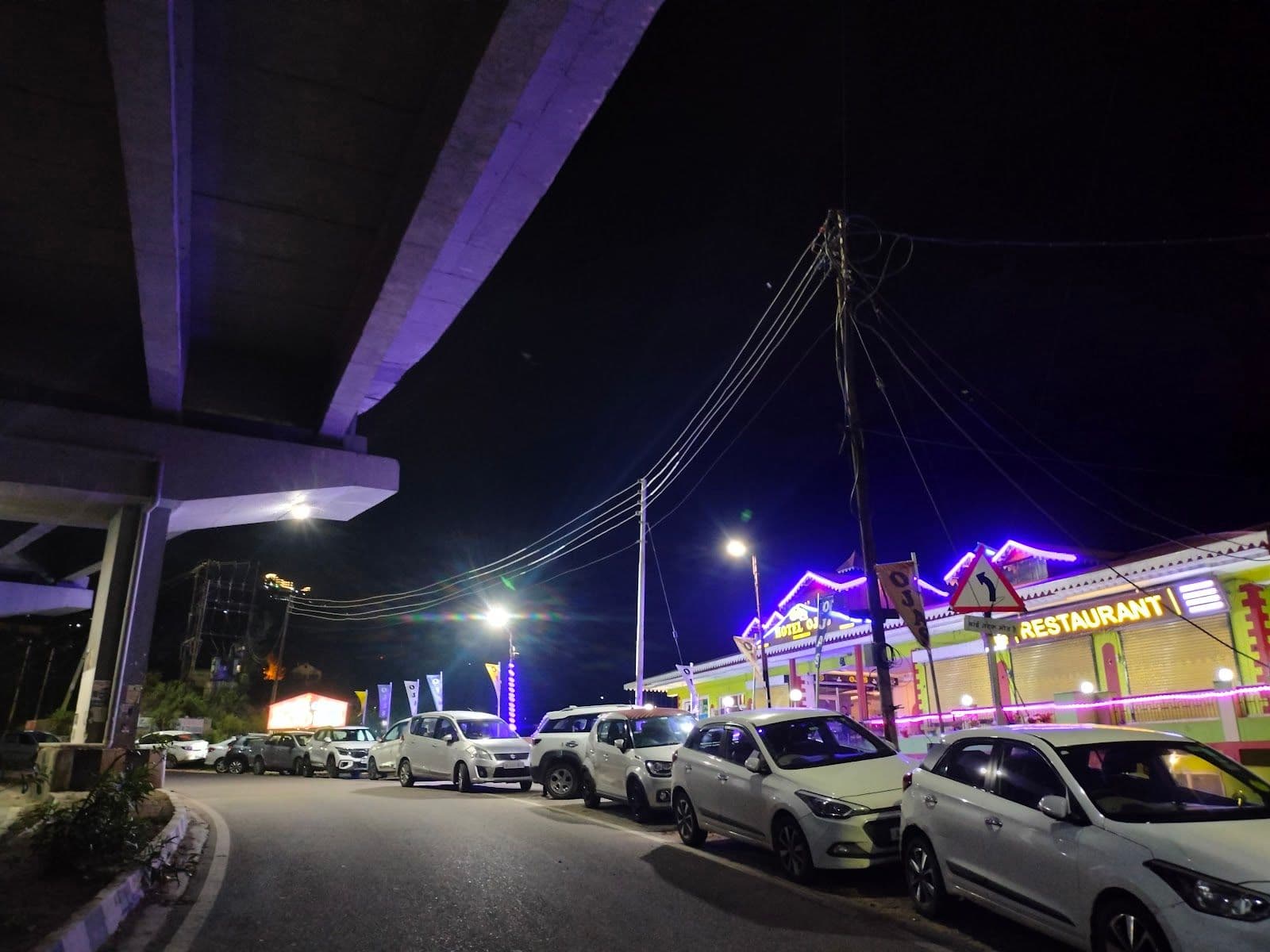 Hilltop Homestay w/ Fresh Meals & Valley Views, HP in Himachal Pradesh, Solan 8