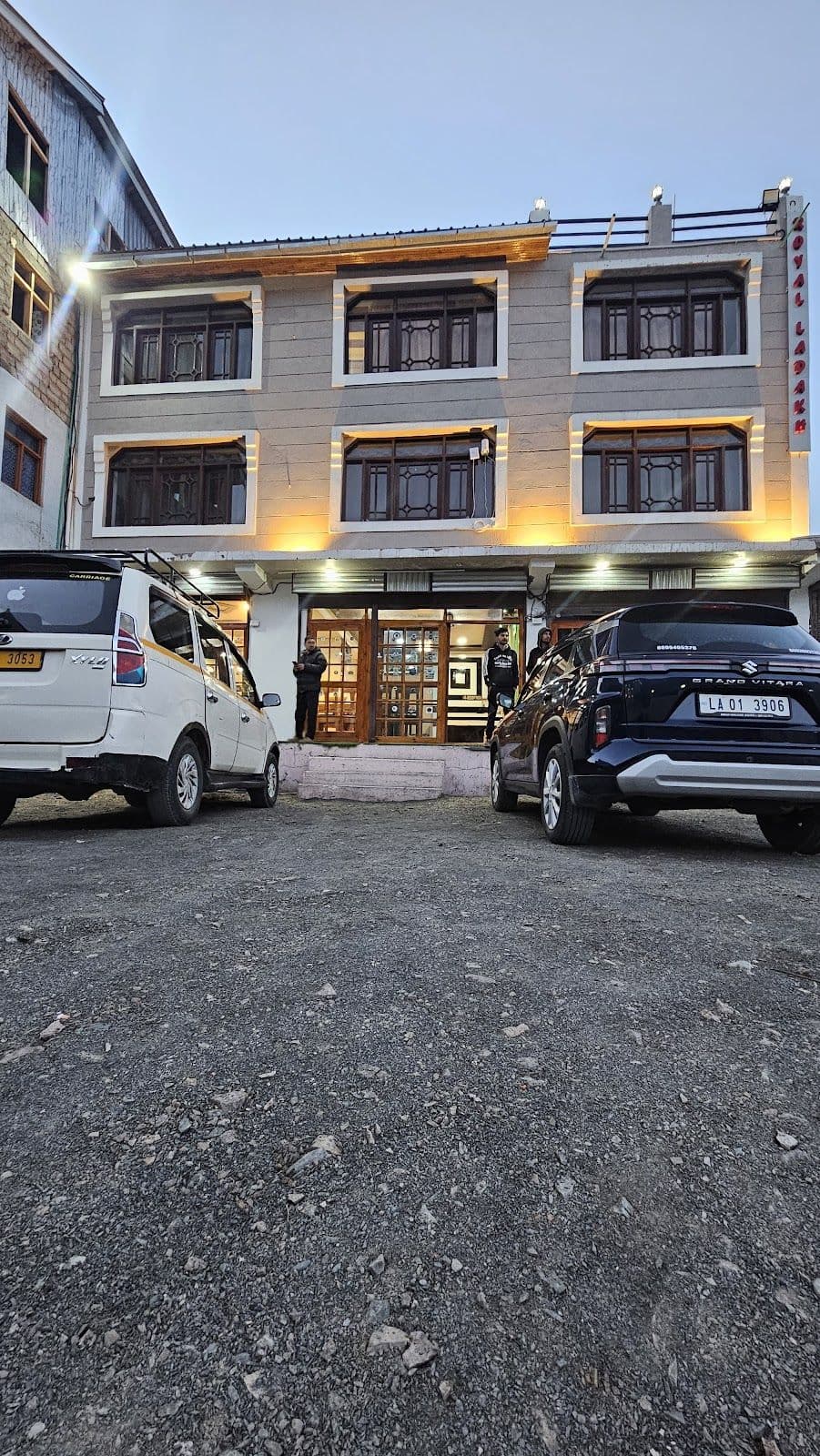 Cozy Homestay in adjacent to war memorial in adjacent to war memorial 2