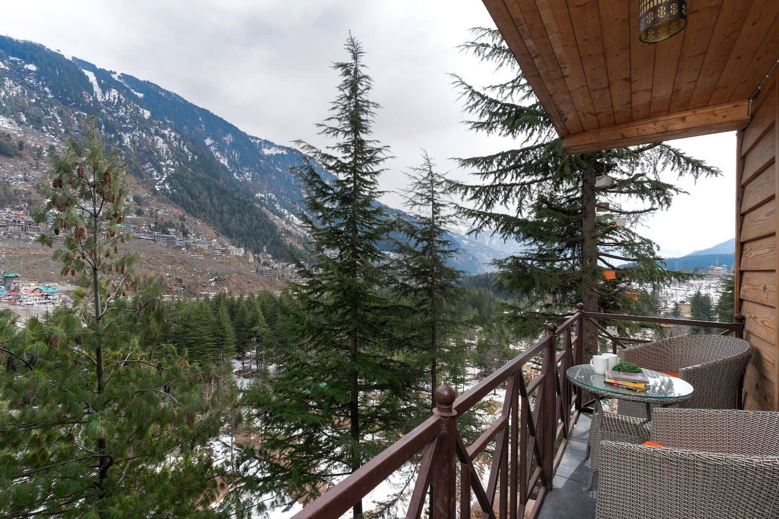 3BR w/ Mountain Views & Meals, HP - Manali, HP photo 5