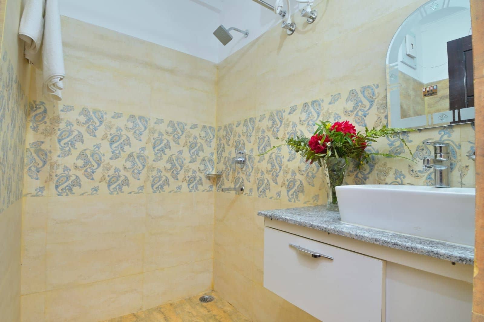 Mountain View Homestay w/ Scrumptious Meals, Uttarakhand - Uttarakhand photo 4