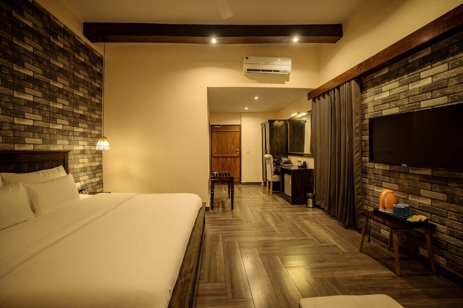 Forest Bungalow w/ Huge Pool & Meals, UT - Ramnagar, Uttarakhand photo 3