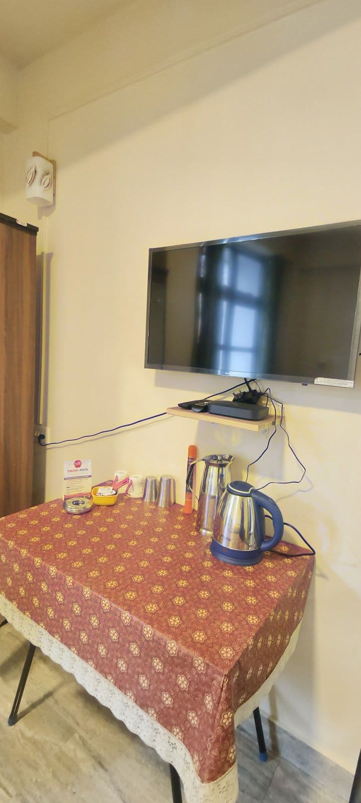 Experience 'Magnificent' Comfort: Modern Rooms in lad rymbai 5