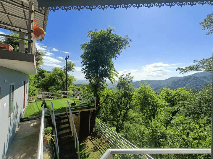 Mountain Homestay w/ Hill Views & Home Meals, UT - Rishikesh, Uttarakhand photo 5