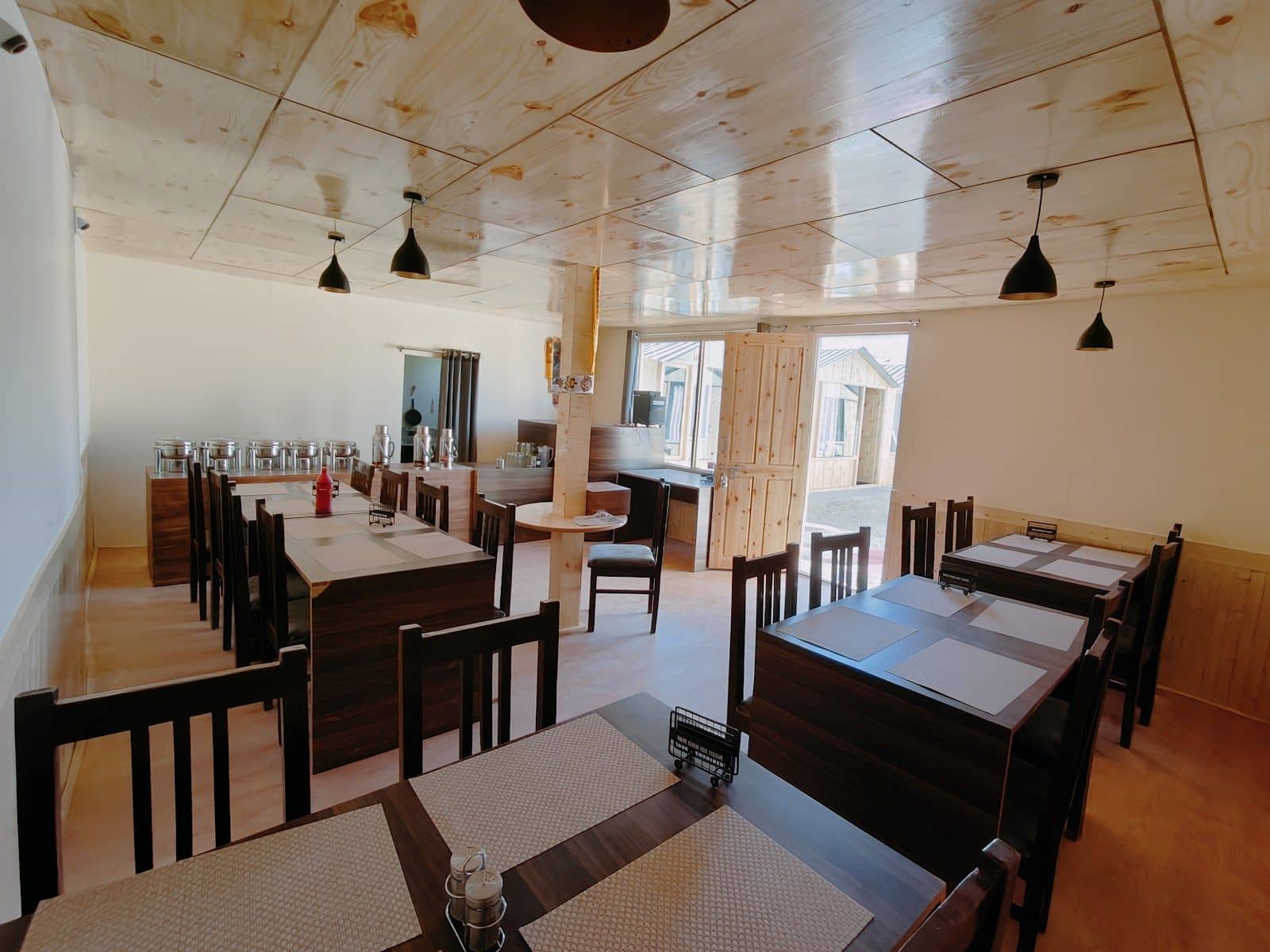 Lakefront Camp w/ Stargazing & Meals, Ladakh - Lukung, Ladakh photo 5