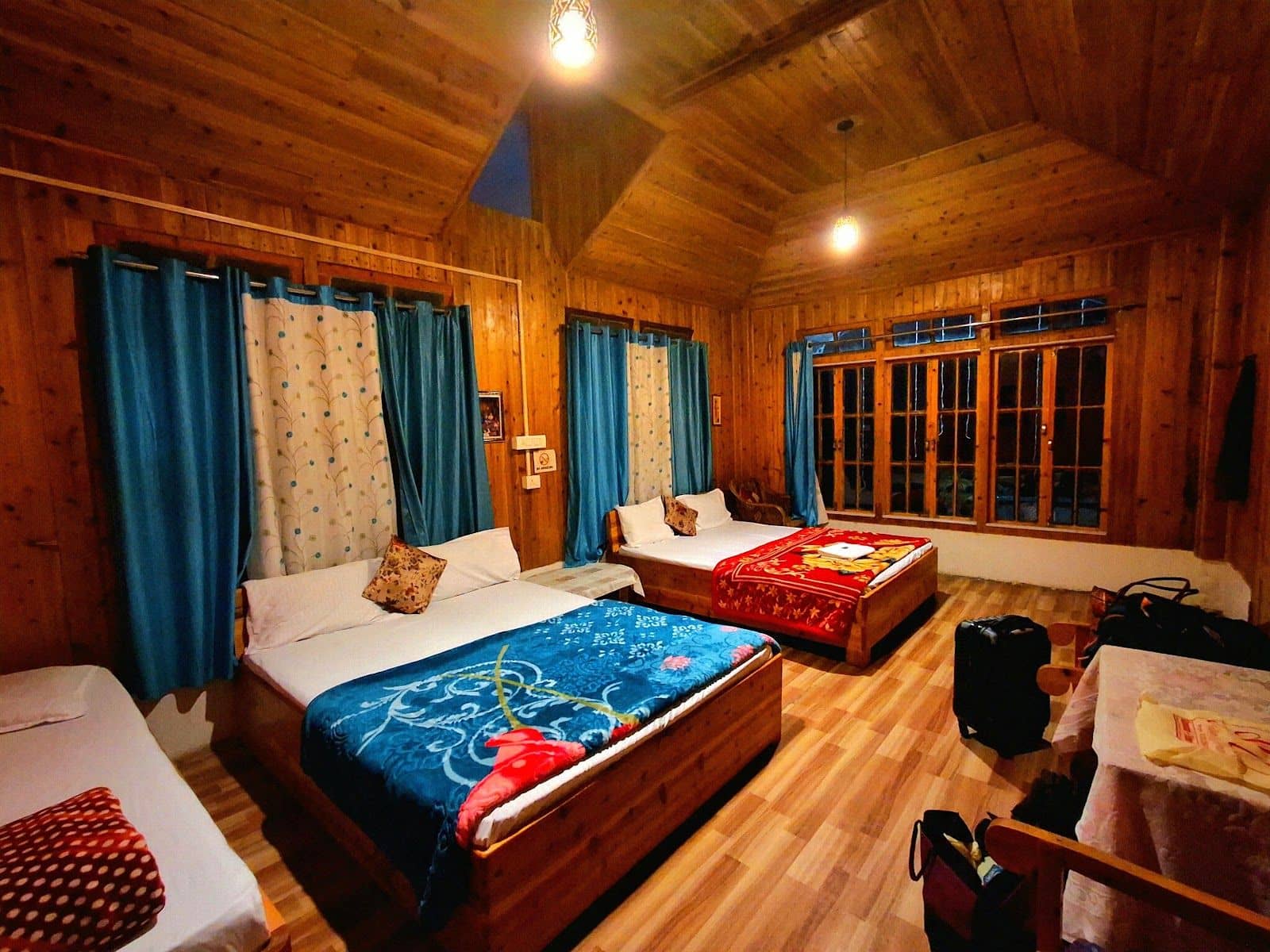 5BR tea estate vila, Kanchenjunga views & yummeals - Selpu, Bengal photo 3