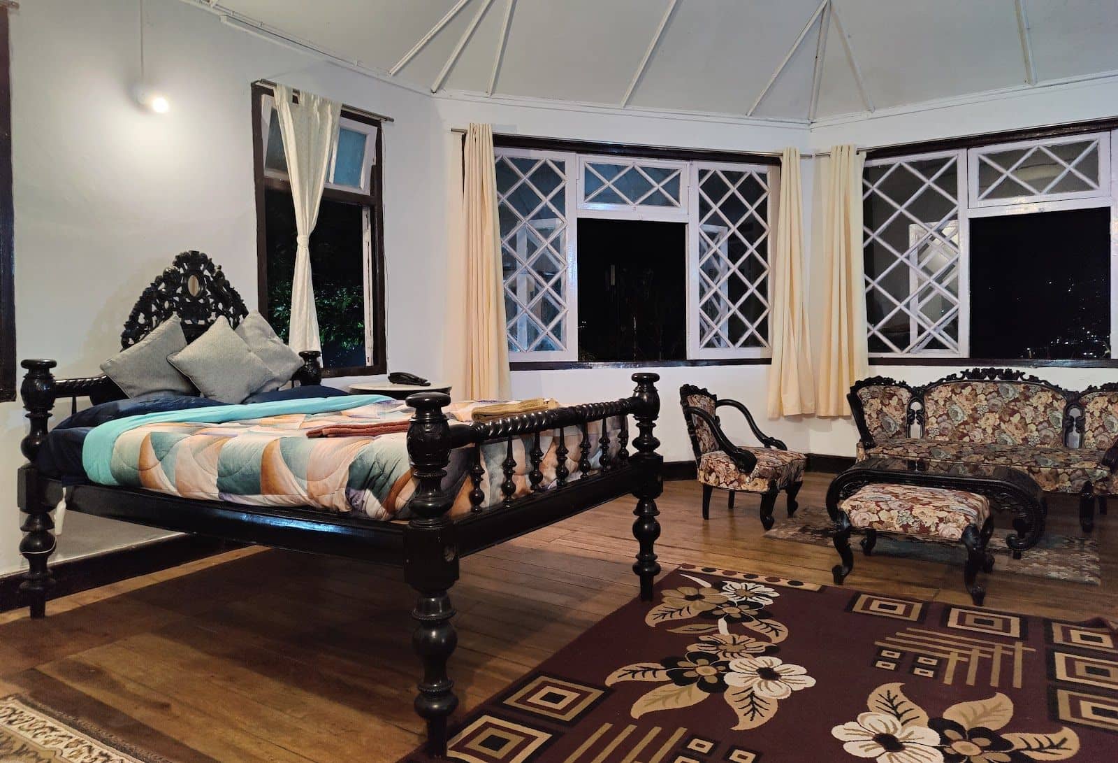 8BR Sunrise Sunset Kanchenjunga view 10min to mall - Darjeeling photo 5