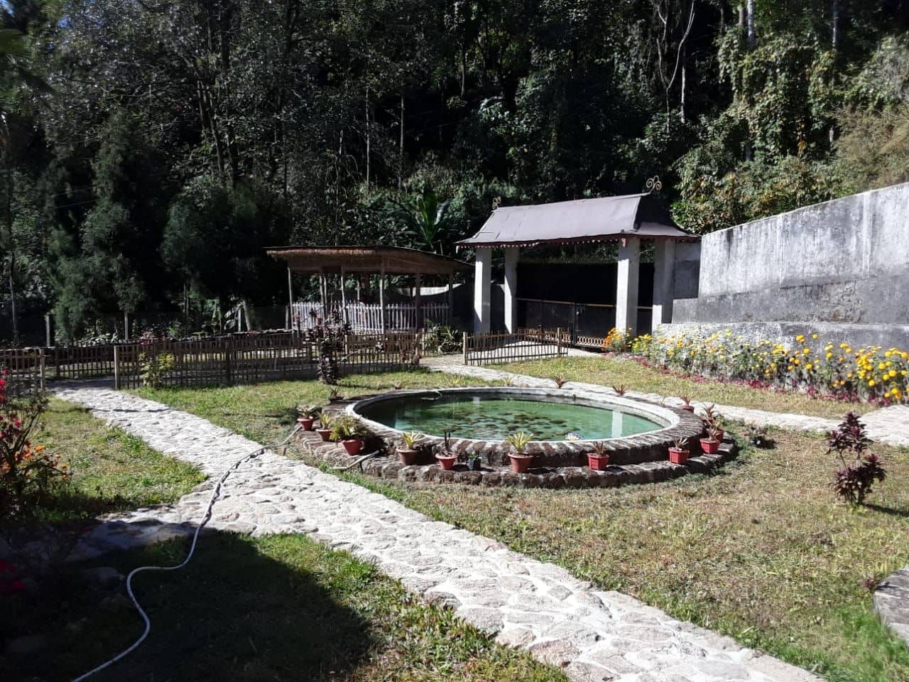 10BR Wood Chalet w/ Private Hill & Kanchanjunga - Takdah photo 5