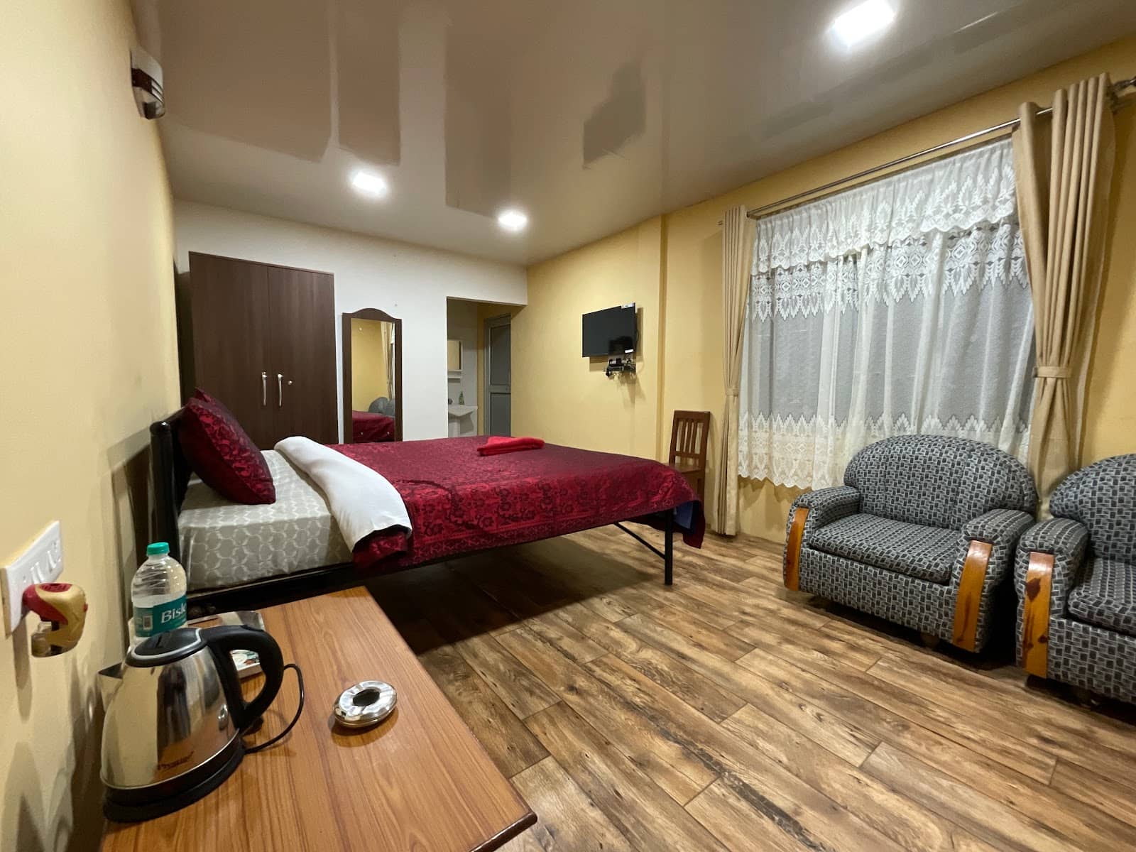 Cherra Getaway: Nature, Warmth, and Stunning Views - Cherrapunji photo 4