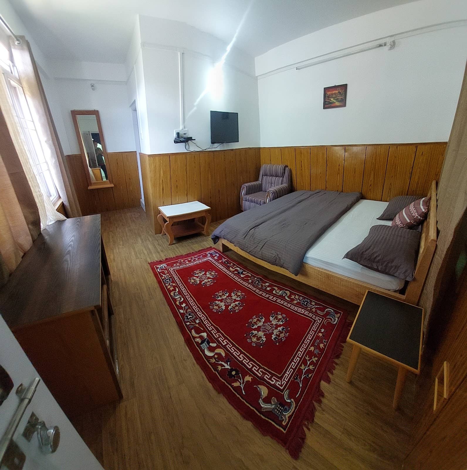 Authentic Tawang Homestay with Mountain Views - Tawang, Arunachal photo 5