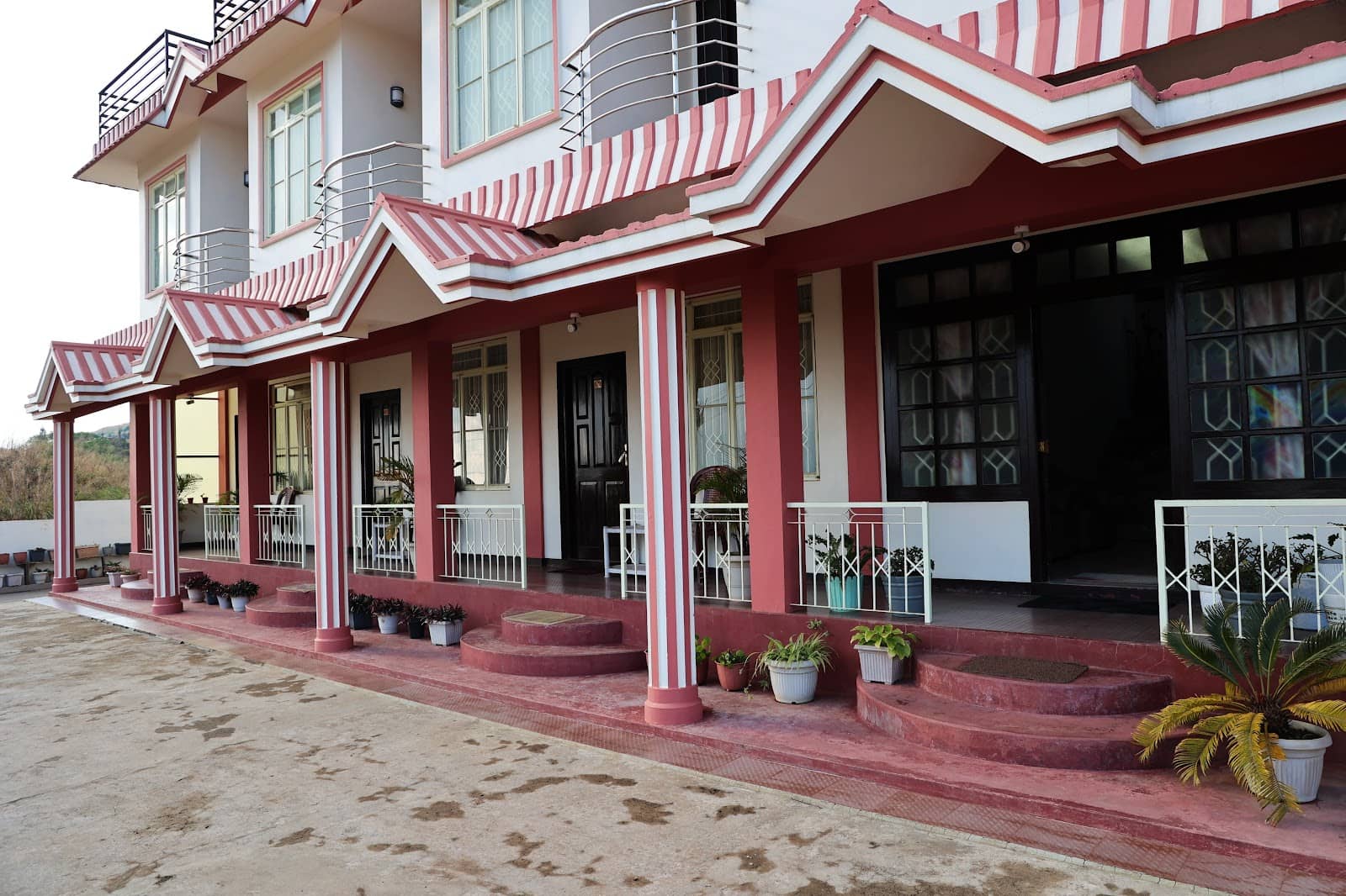 Serene Cherrapunji Retreat with Amazing Views - East Khasi Hills