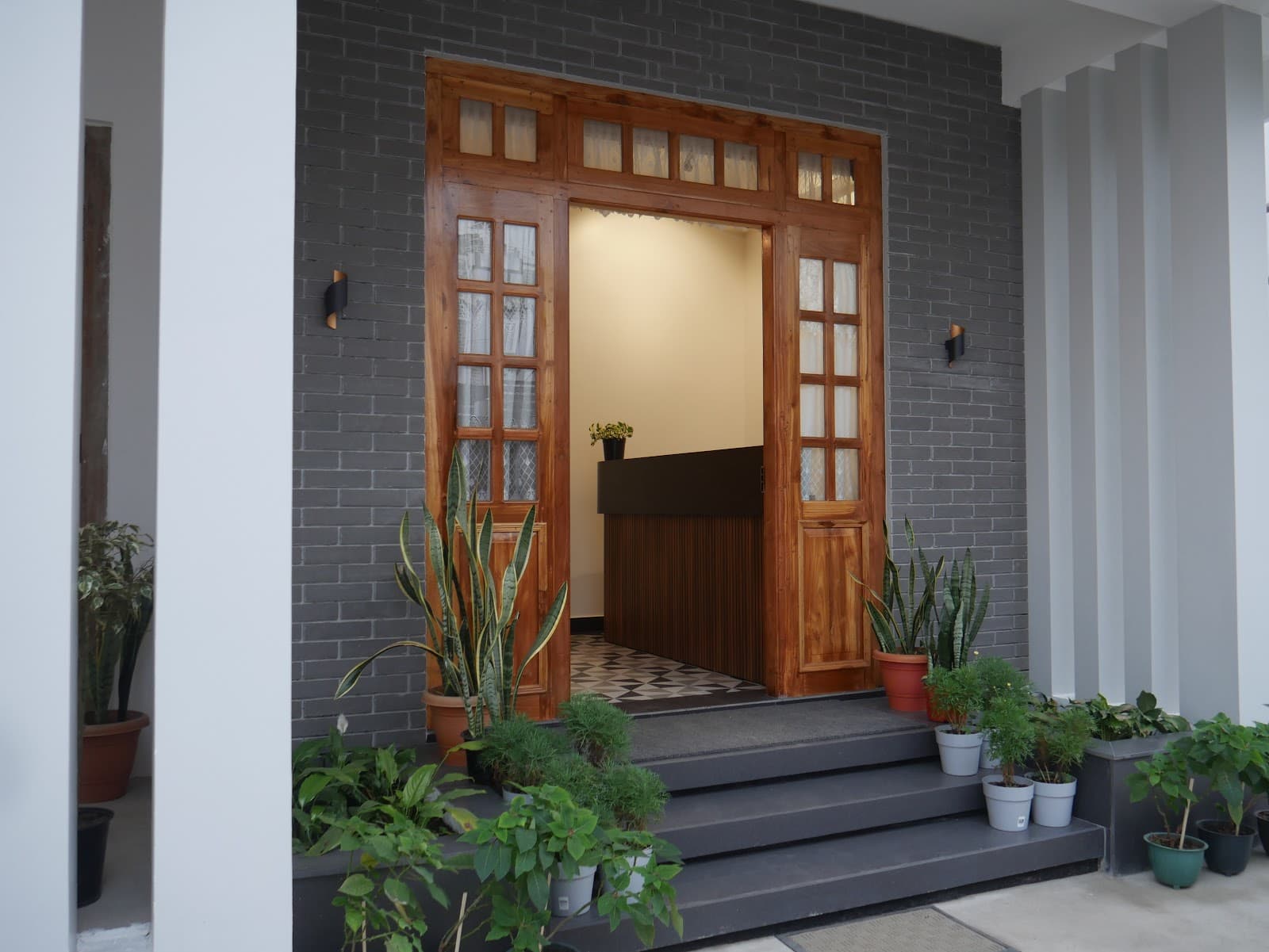 New Luxury Suites Perfect for Calm Escapes photo