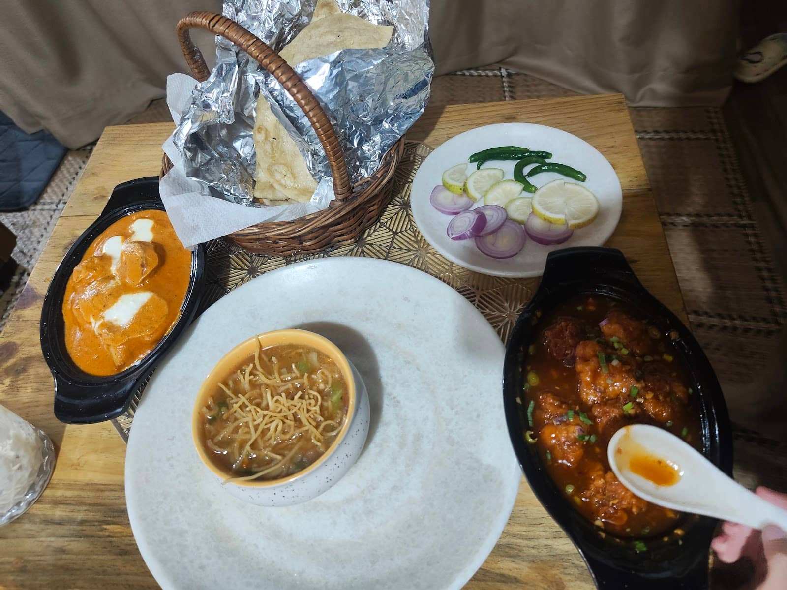 Cliffside Retreat With Breathtaking Valley Views - Laitsohpliah photo 4