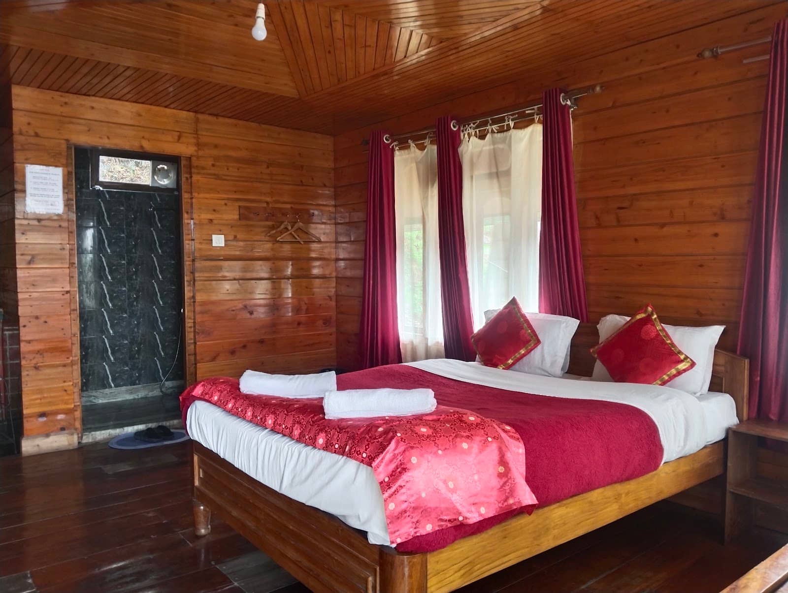 The Tranquil Sohra Escape: Trekker-Ready Home - Tyrna photo 5