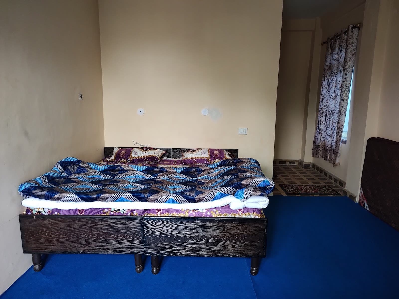 Spacious Homestay, Views & Home Meals, HP in Nako, HP 2
